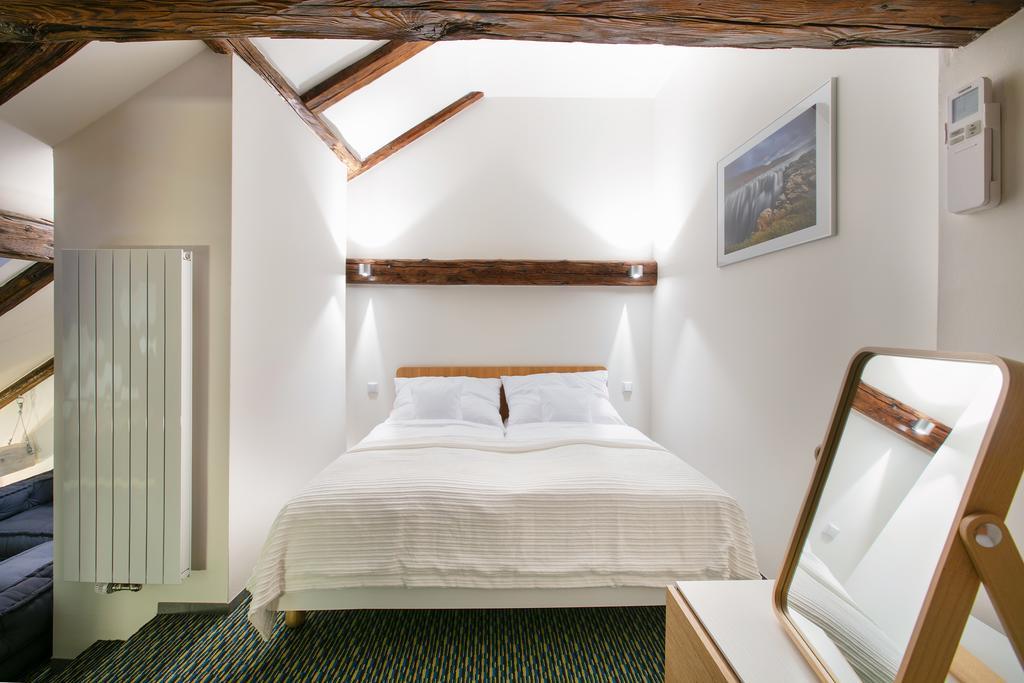 At The Blue Duckling Apartamento Praga